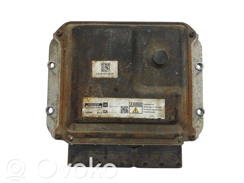 Opel Zafira B Engine control unit/module 