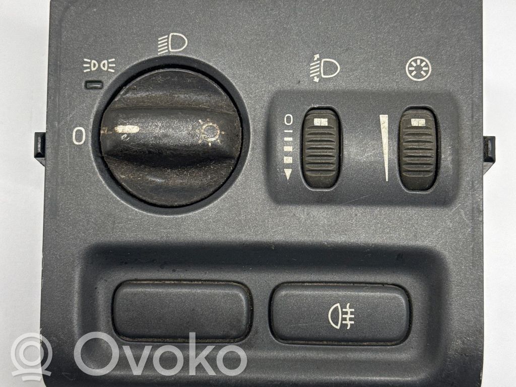 Volvo S40, V40 Light switch 
