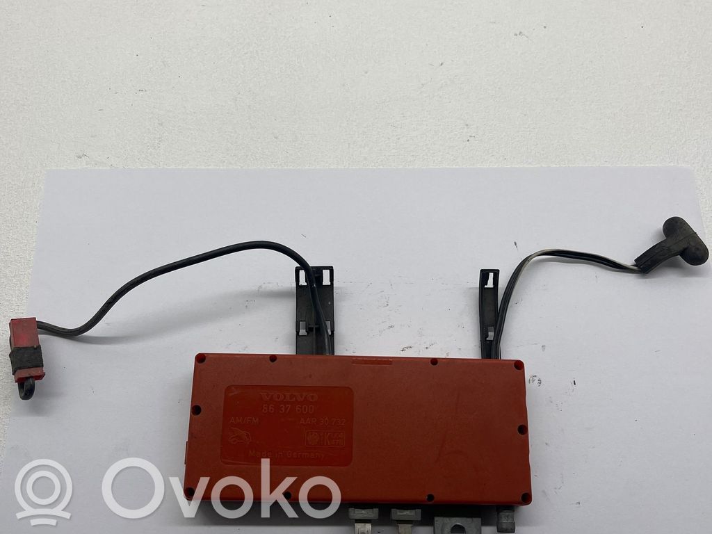 Volvo S60 Antenos stiprintuvas 