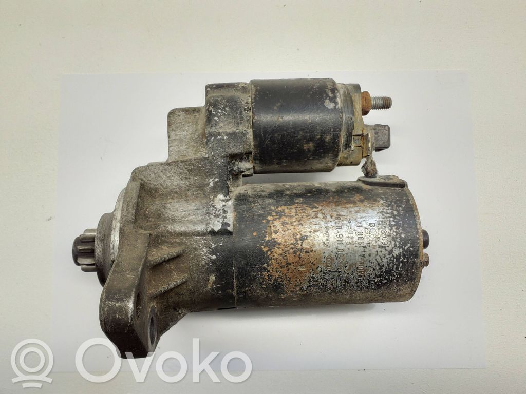 Volkswagen Golf IV Motor de arranque 