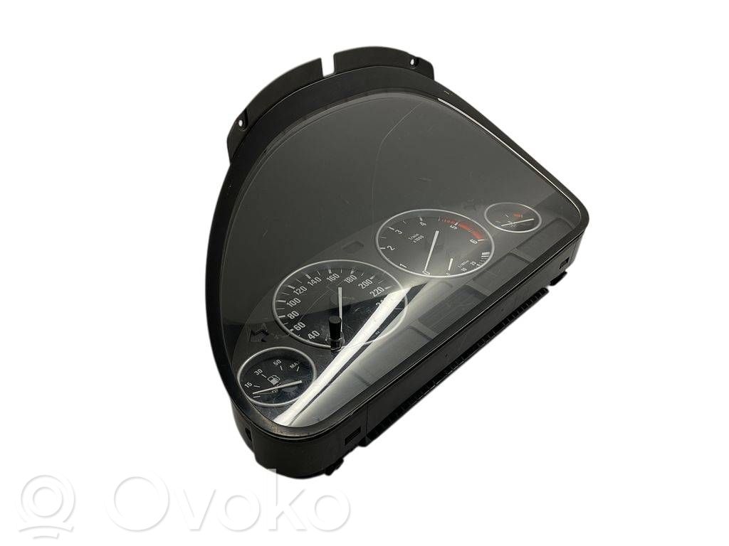 BMW 5 E39 Speedometer (instrument cluster) 