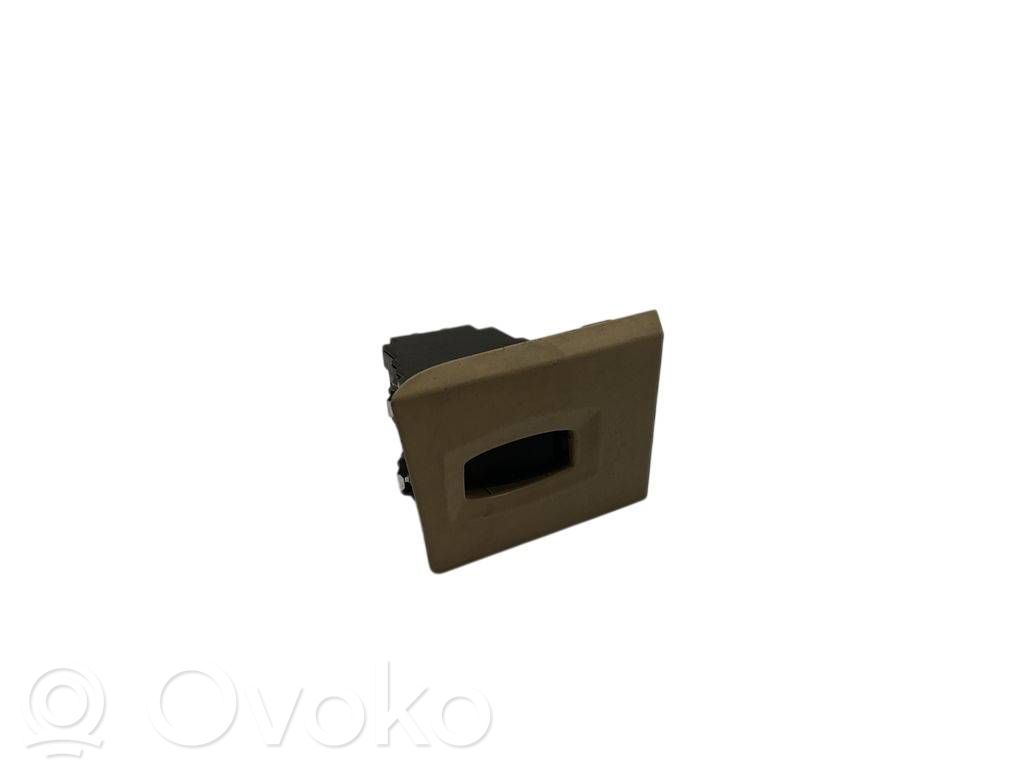Užvedimo spynelė   6954719,11705,10862510