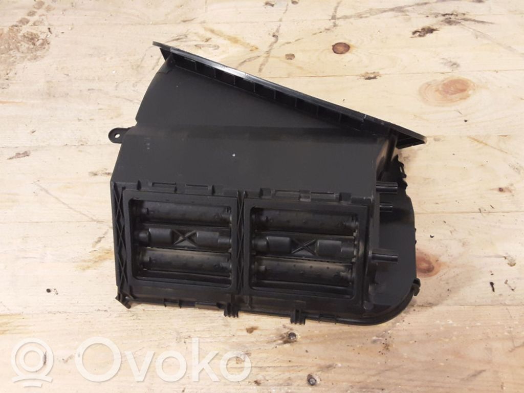 Mercedes-Benz E W211 Salona gaisa mezgla plastmasas korpuss 
