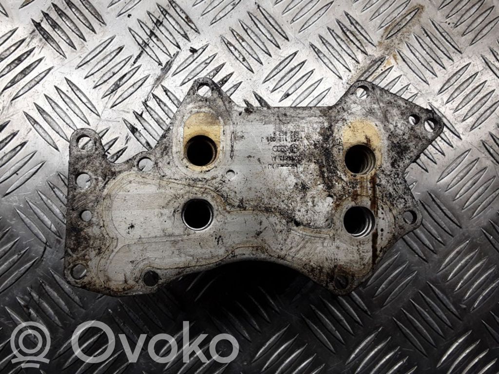 Audi A6 S6 C6 4F Chłodnica oleju 