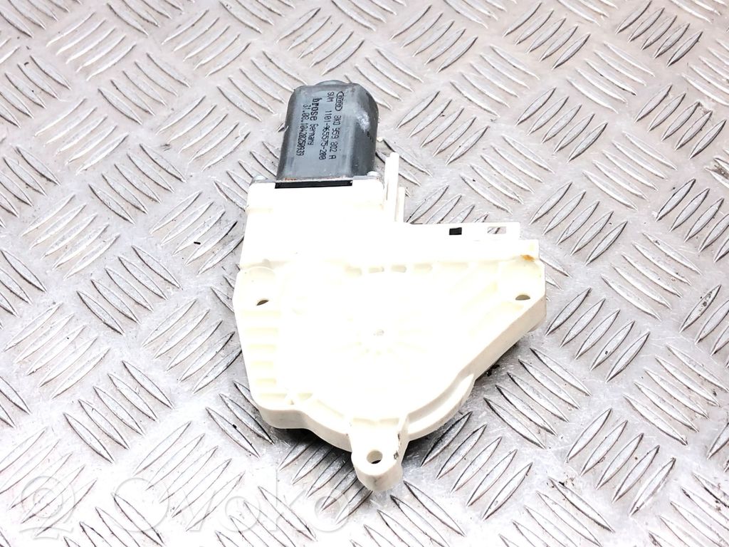 Audi A5 8T 8F Silniczek podnoszenia szyby drzwi tylnych 