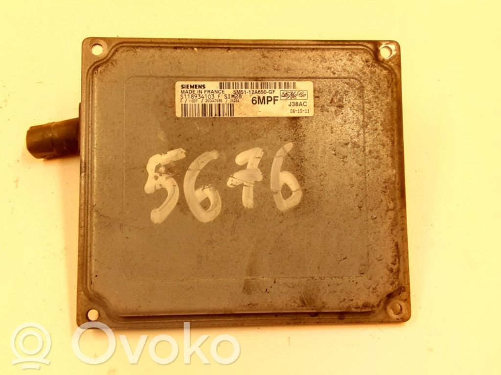 Ford Focus Variklio valdymo blokas 