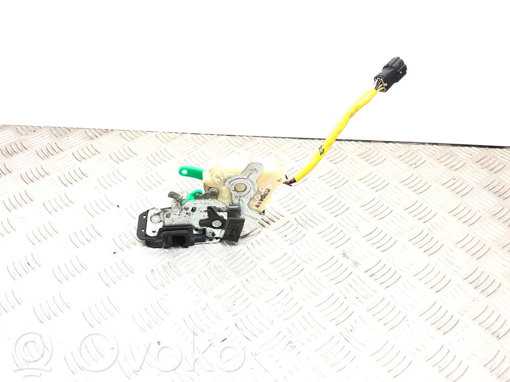 KIA Sorento Galinių durų spyna 