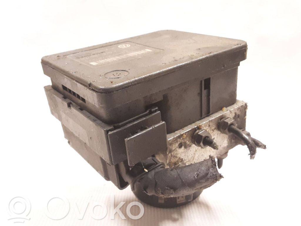 Volkswagen Golf V ABS bloks 