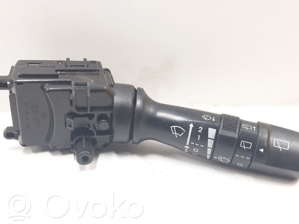 Hyundai i30 Wiper speed switch 