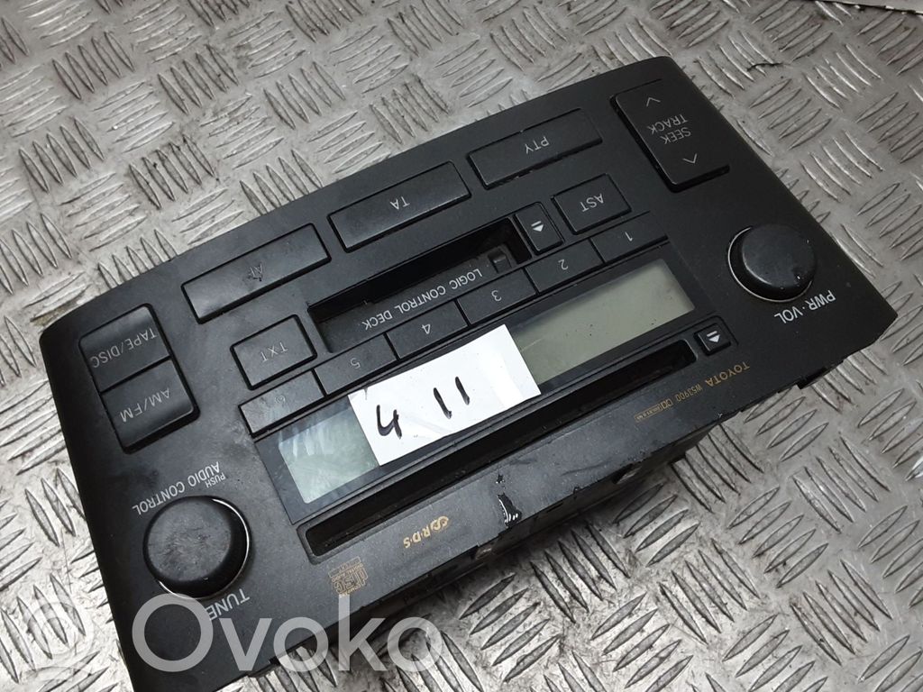 Toyota Avensis T250 Radio/CD/DVD/GPS head unit 