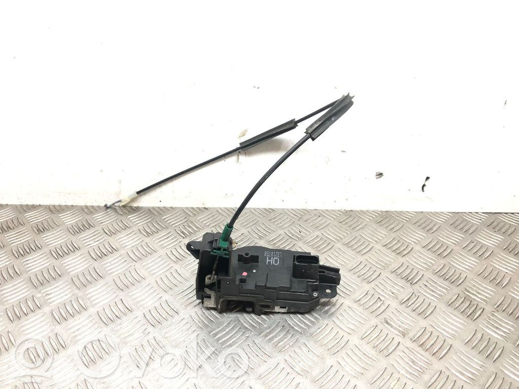Opel Astra H Serratura portiera anteriore 
