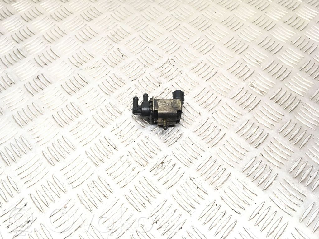 Válvula de vacío (Usadas)   K5T48190