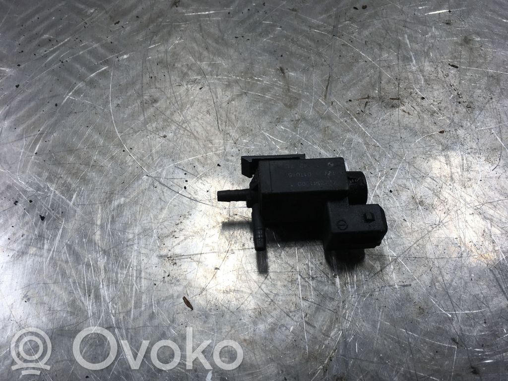 Válvula de vacío   72234100,1742712