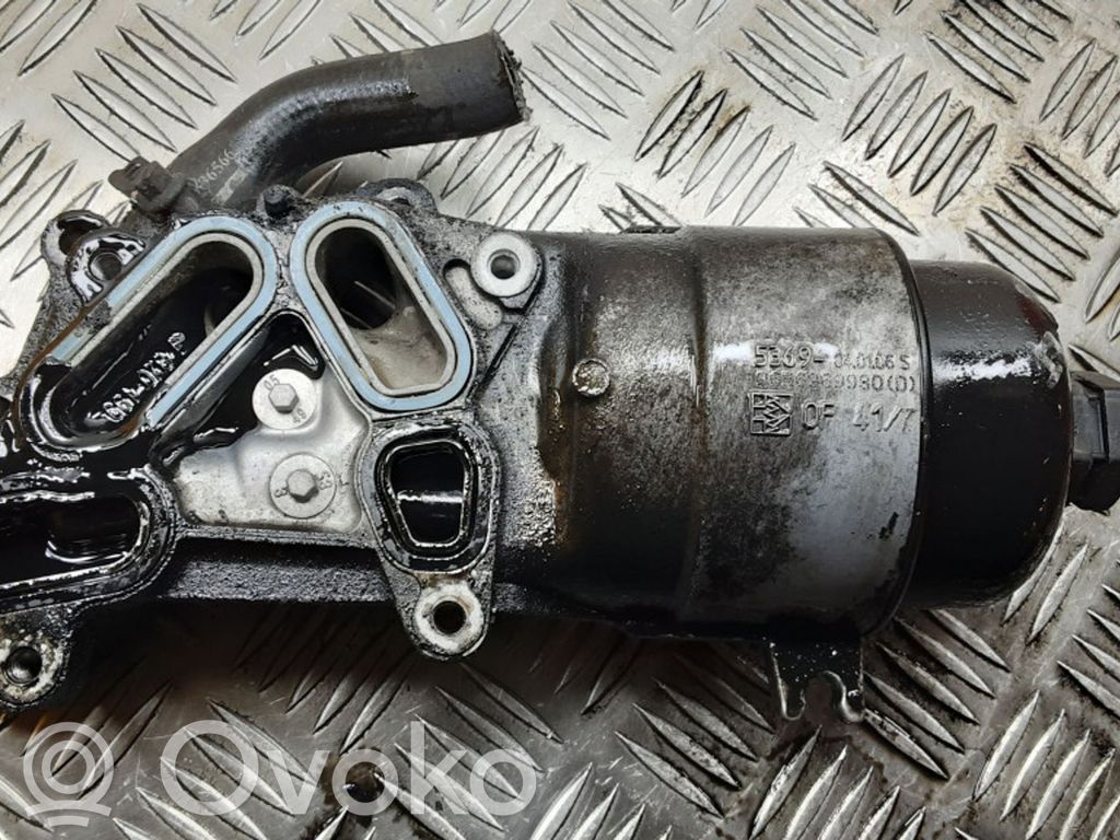 Peugeot 407 Oil filter mounting bracket 