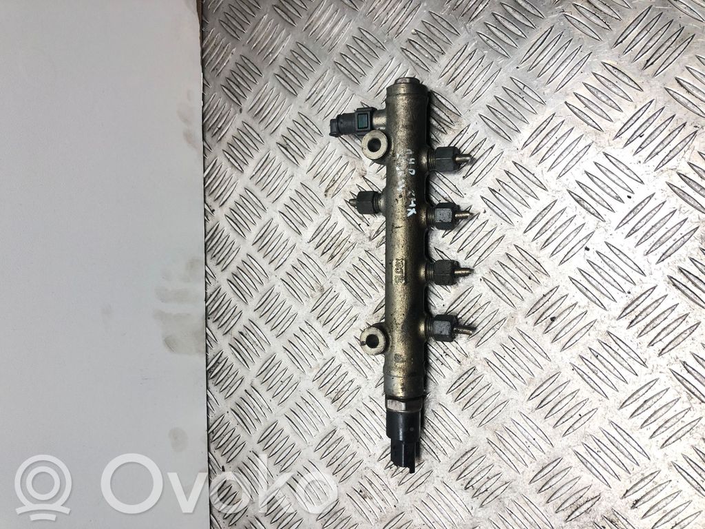 Peugeot 206 Polttoainepääputki 
