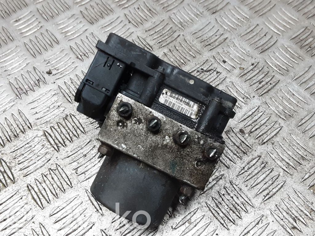 Subaru Legacy Pompa ABS 
