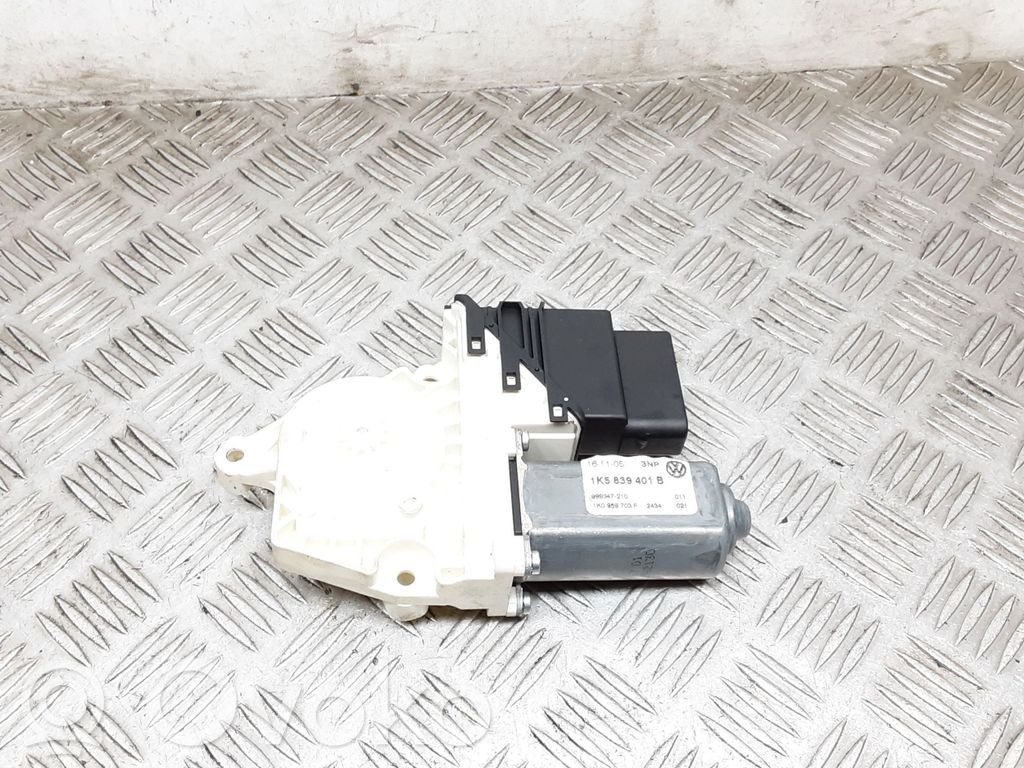 Volkswagen Jetta V Motor macara geam ușă spate 