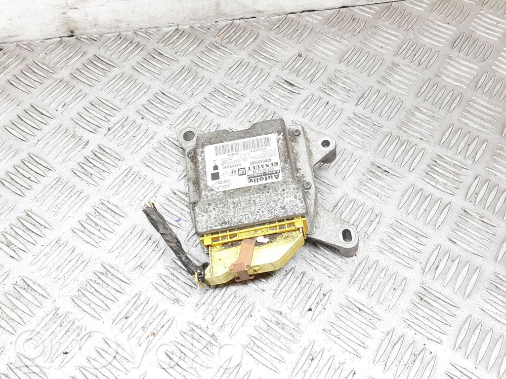 Opel Vectra C Airbag control unit/module 