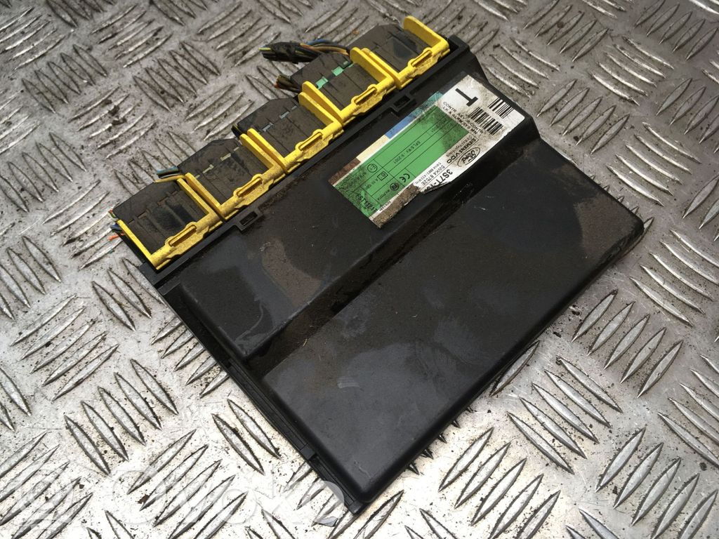 Ford Mondeo Mk III Mukavuusmoduuli 