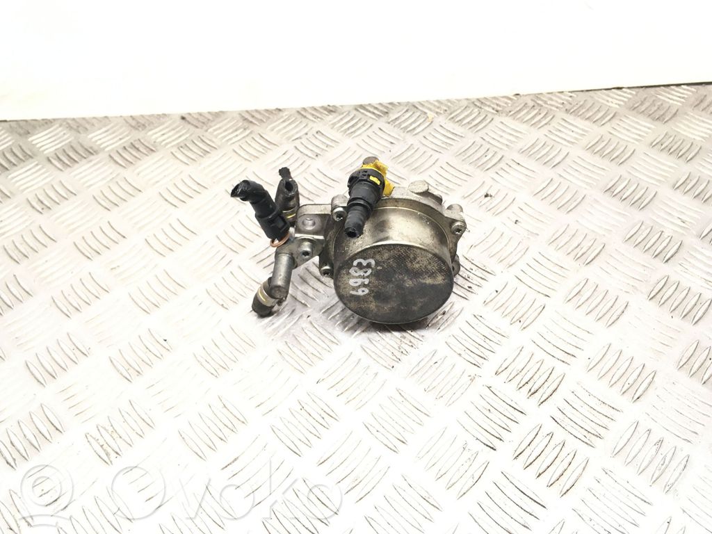 Alipainepumppu   73501167,72902400011,07T3261052,0271122498,710201809