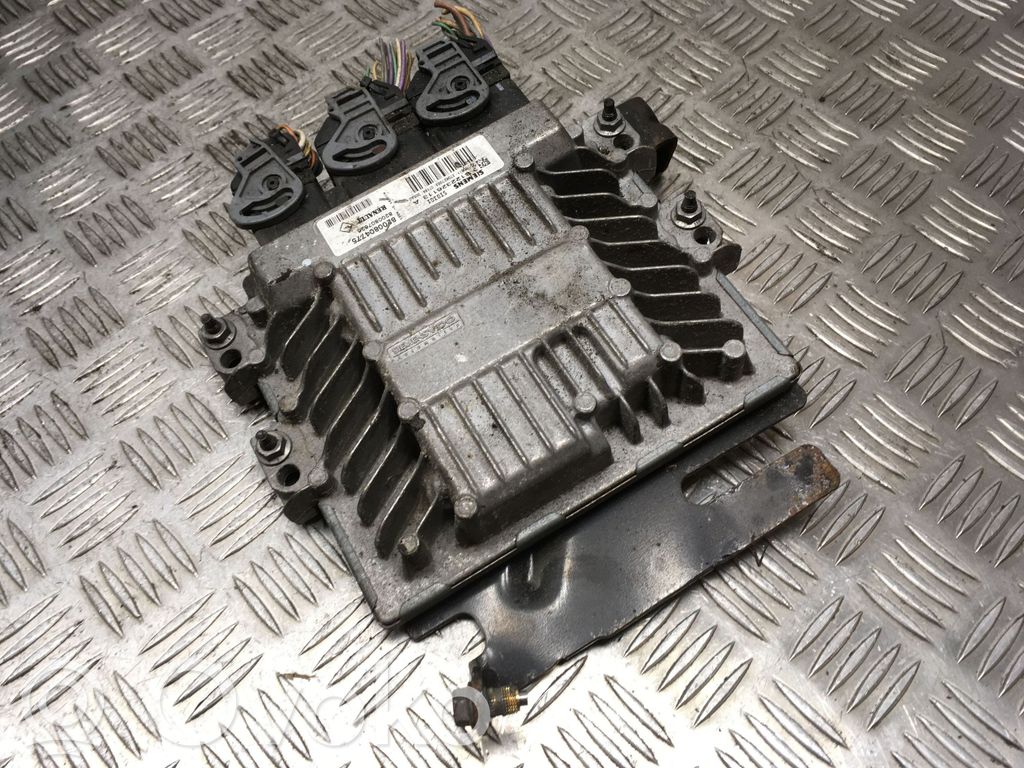 Engine control unit/module   8200807626,275627053,S122326113,07164