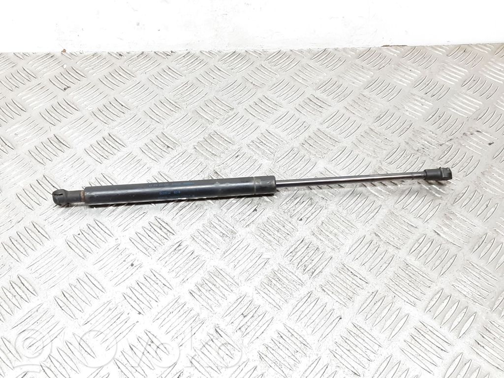 BMW 1 E81 E87 Siłownik maski przedniej 