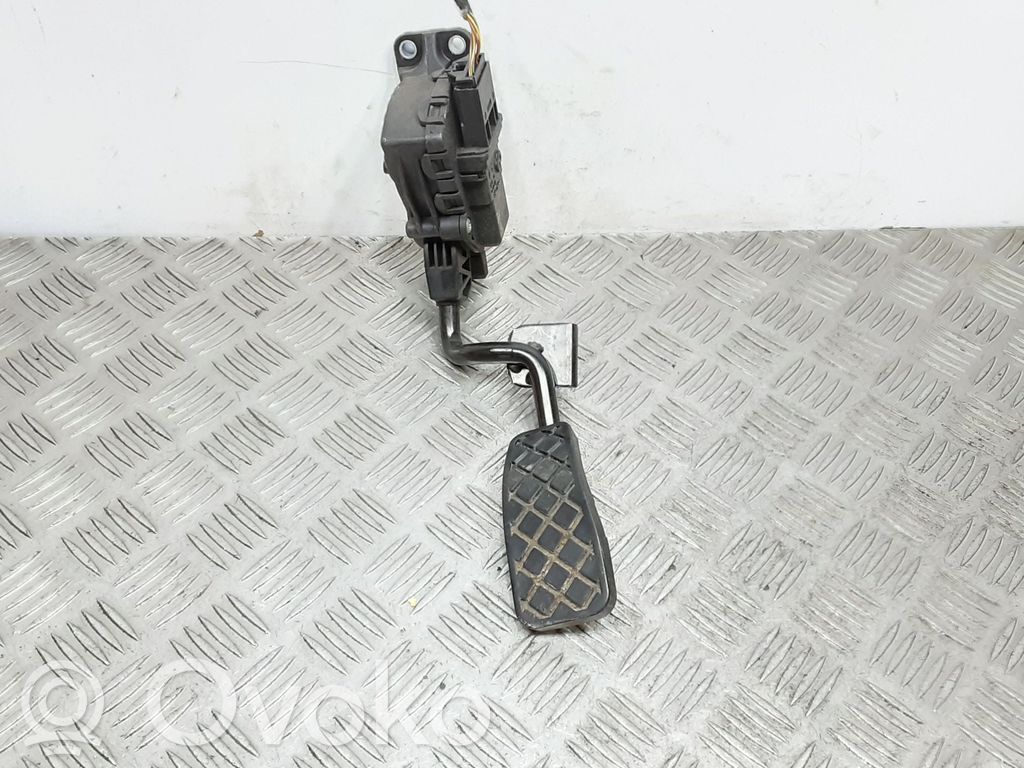 Audi A6 S6 C6 4F Pedał gazu / przyspieszenia 