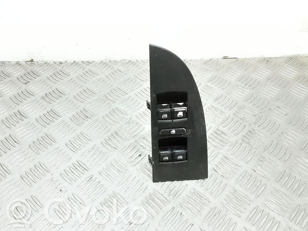 Seat Leon (1P) Interruttore di controllo dell’alzacristalli elettrico 