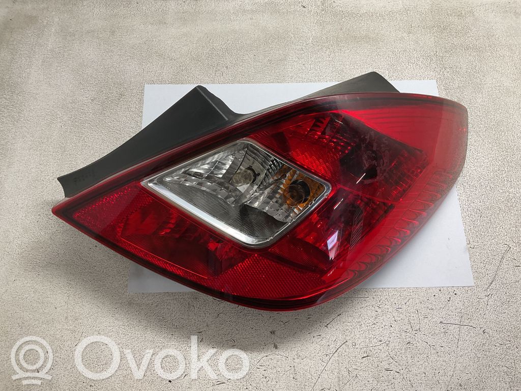 Opel Corsa D Galinis žibintas kėbule 