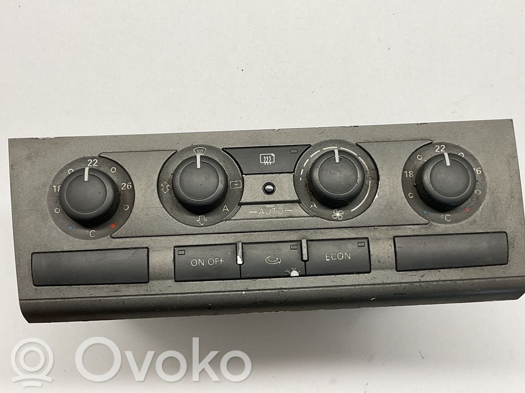 Audi A6 S6 C6 4F Climate control unit 