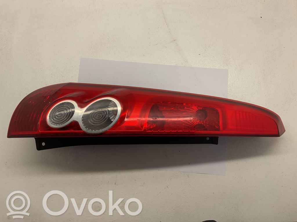 Ford Fiesta Galinis žibintas kėbule 