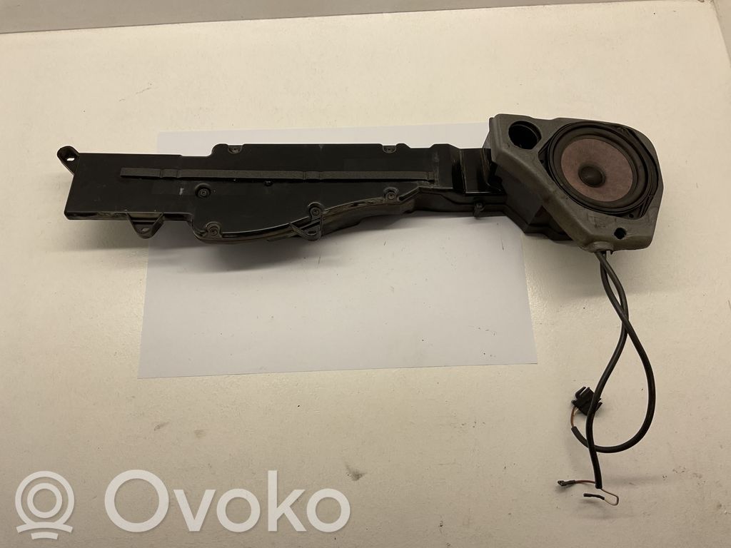 Audi A6 S6 C4 4A Drošinātāju bloks 