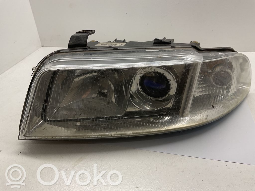 Audi A4 S4 B5 8D Scheinwerfer 