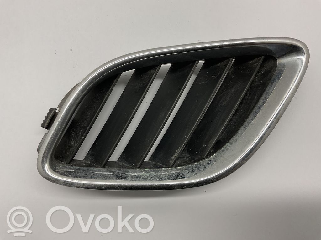 Saab 9-5 Front bumper upper radiator grill 