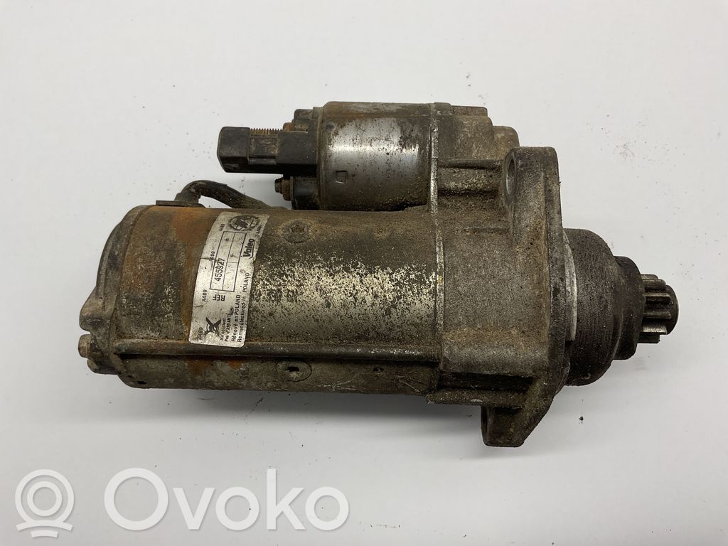 Volkswagen Golf IV Starter motor 