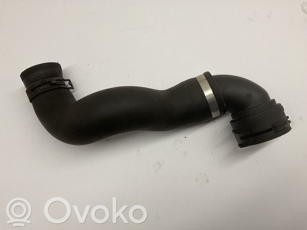 Audi A6 S6 C7 4G Tubo flessibile del liquido di raffreddamento del motore 
