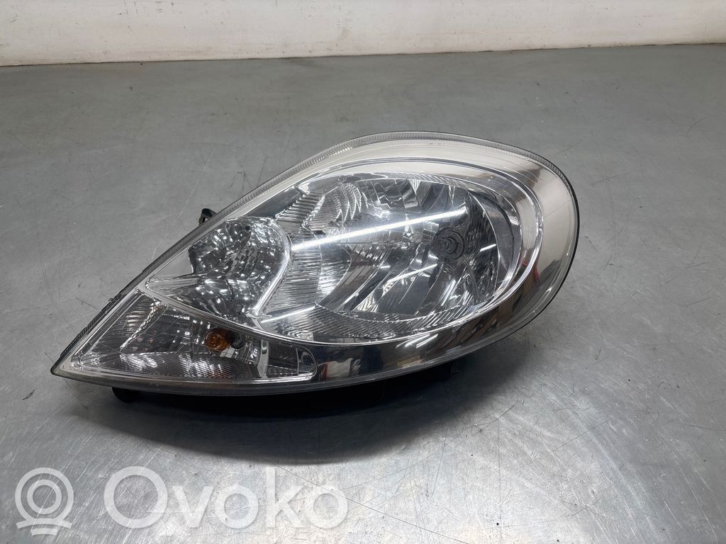 Renault Trafic II (X83) Lampa przednia 