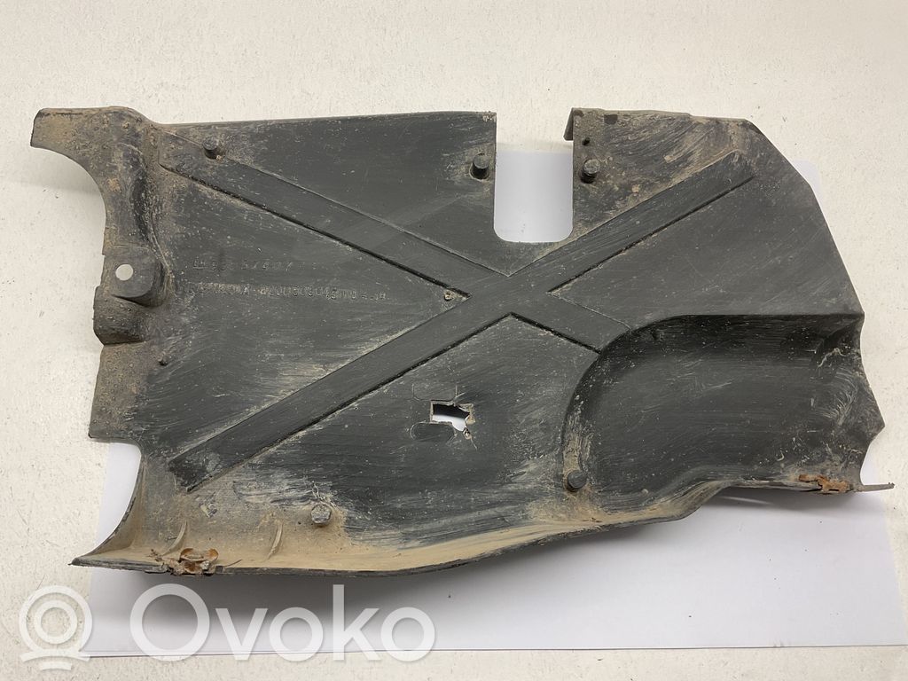 Renault Trafic II (X83) Engine splash shield/under tray 