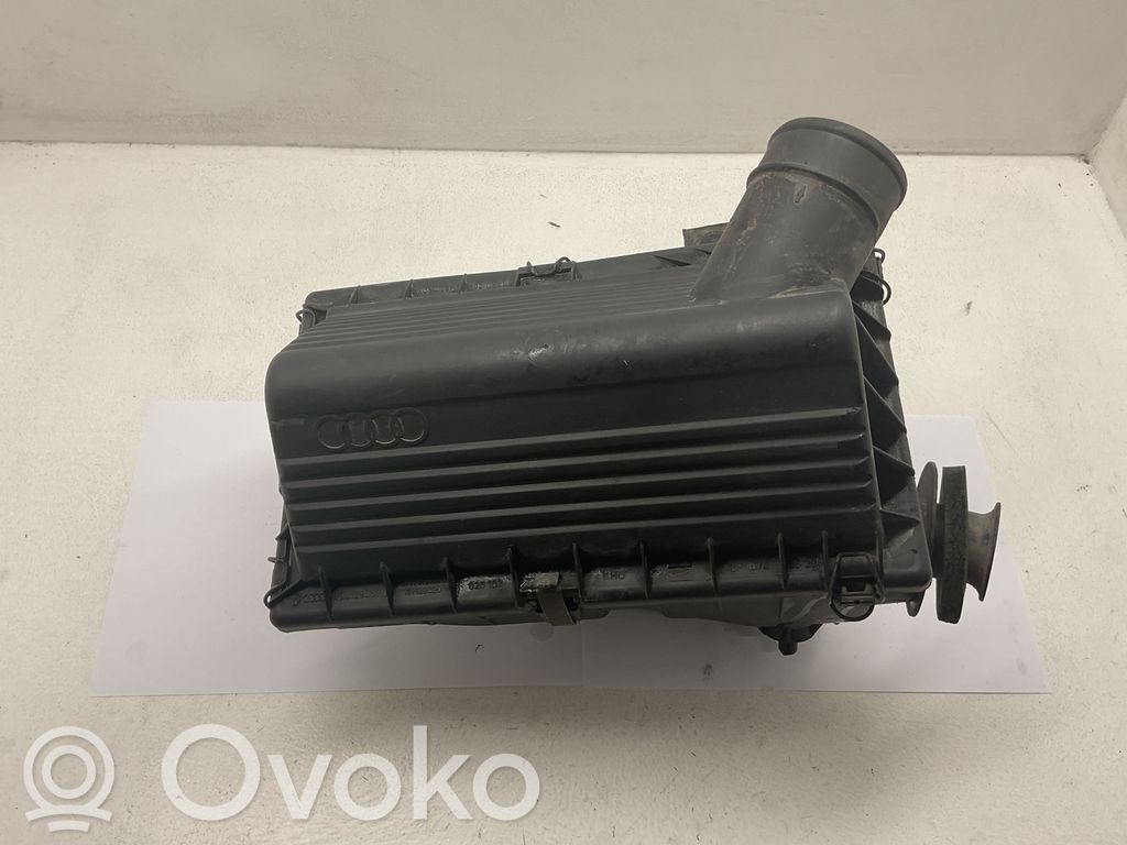 Obudowa filtra powietrza   191129620,028183,028129607D