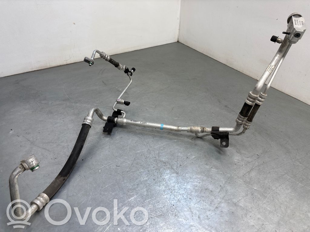 Hyundai i10 Conductă/furtun aer condiționat (A/C) 