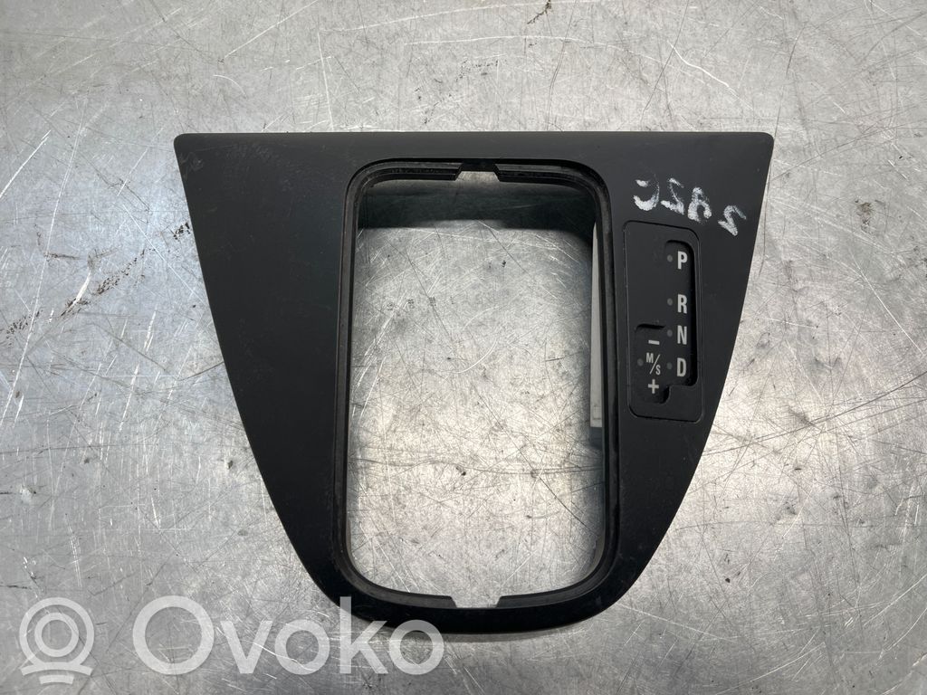 BMW X5 E53 Gear shifter surround trim plastic 