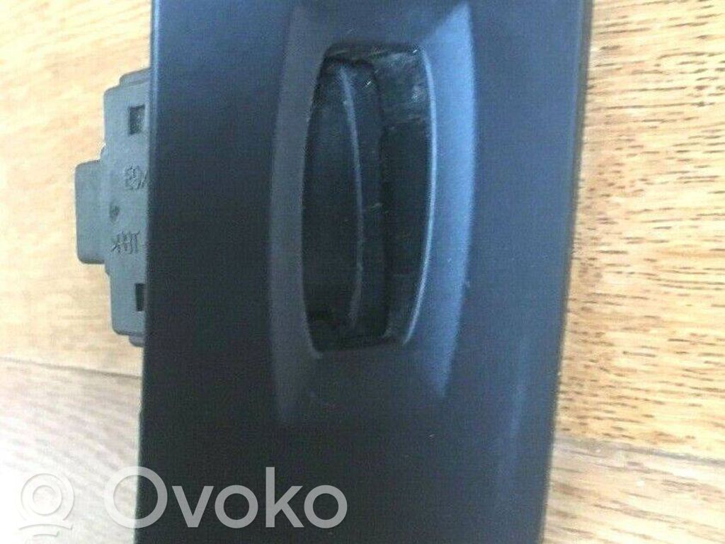 Aizdedzes atslēga   695471909,10862510
