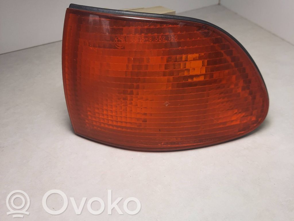 BMW 7 E38 Front indicator light 