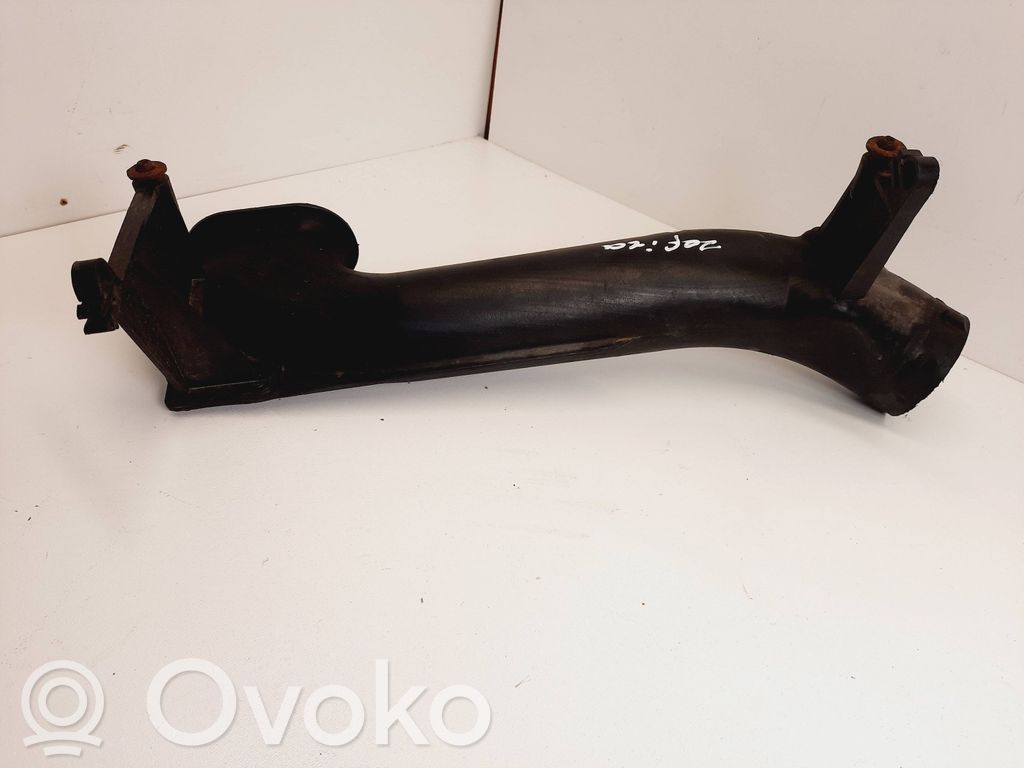 Opel Zafira A Air intake duct part 