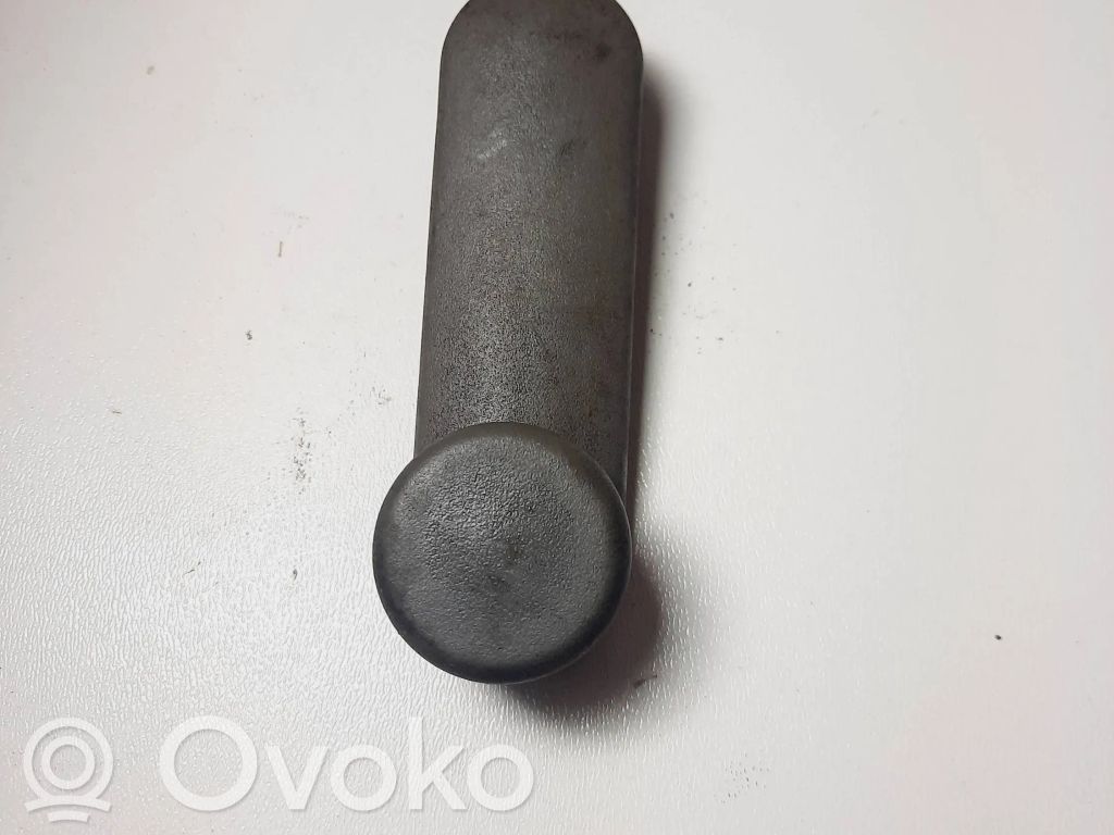 Opel Astra F Rear door window winding handle 