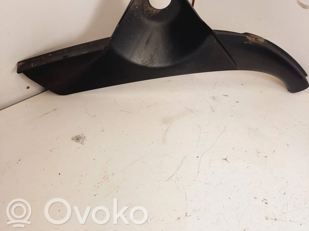 Seat Alhambra (Mk1) Wiper trim 