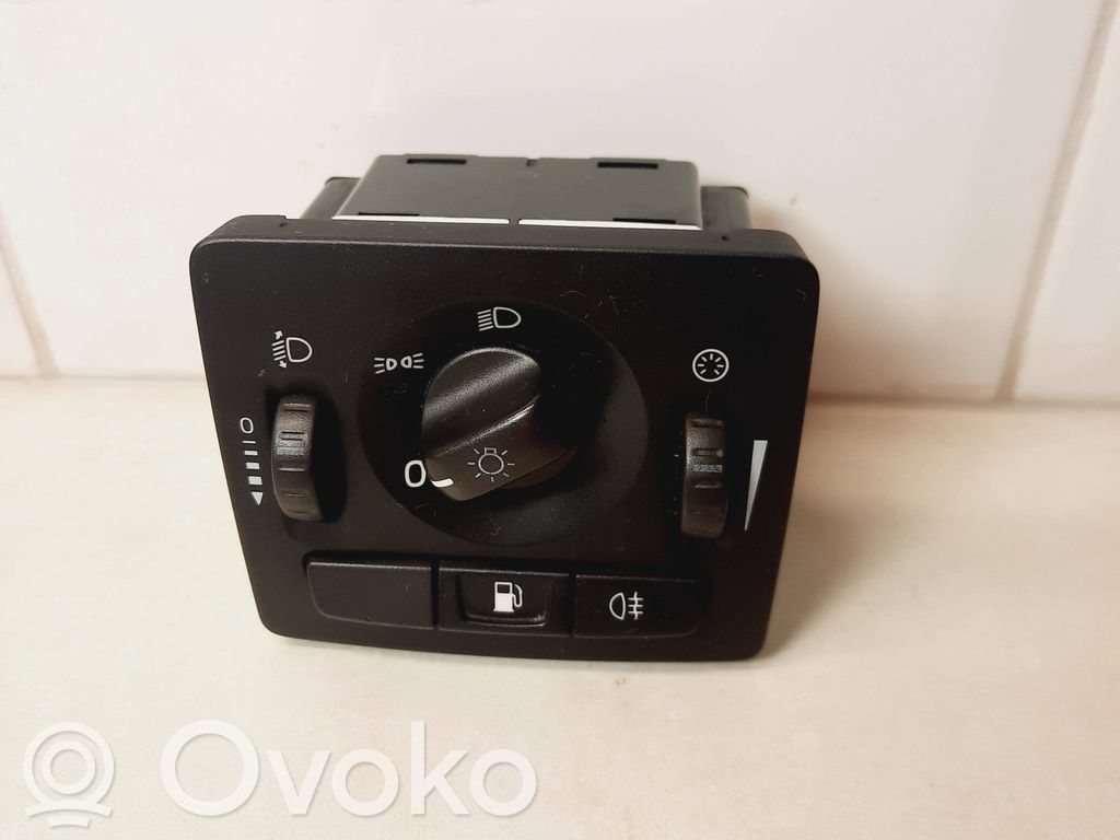 Volvo V50 Light switch 