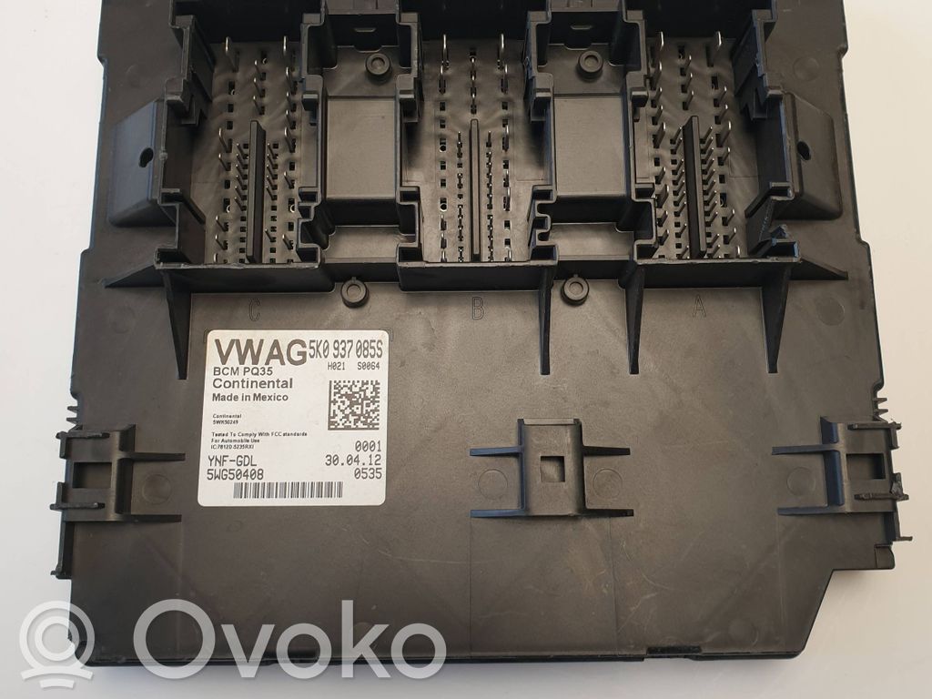 Volkswagen PASSAT B7 USA Moduł / Sterownik BSM 