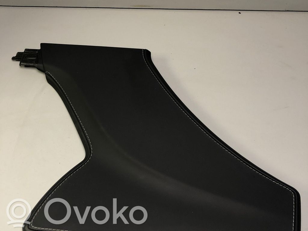 Tesla Model S Cita veida salona detaļa 