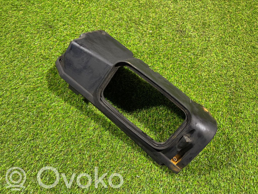BMW 3 E90 E91 Air intake duct part 